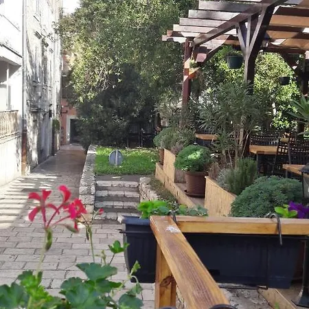 Pensión Viatorem Zadar